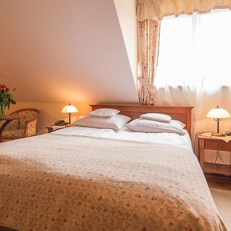 Hotel Villa Romantica Szklarska Poreba Luaran gambar