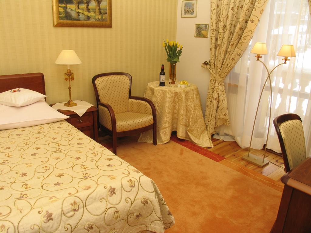 Hotel Villa Romantica Szklarska Poreba Bilik gambar