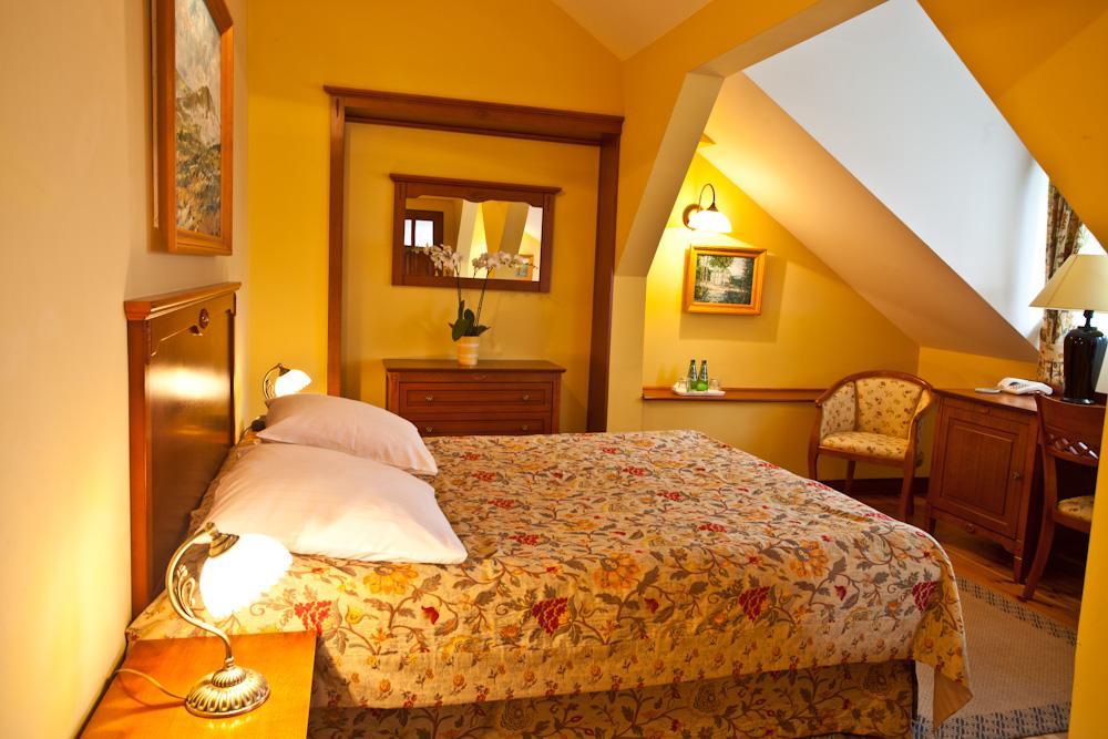 Hotel Villa Romantica Szklarska Poreba Luaran gambar